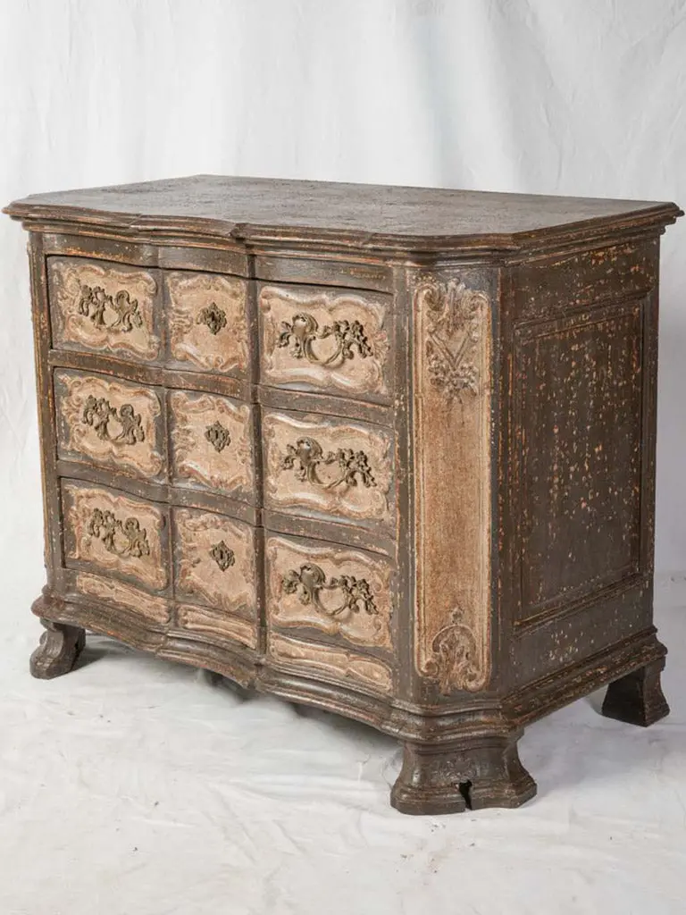 18Th-Century Dutch Serpentine Commode With Patinated Later Paint Finish 1