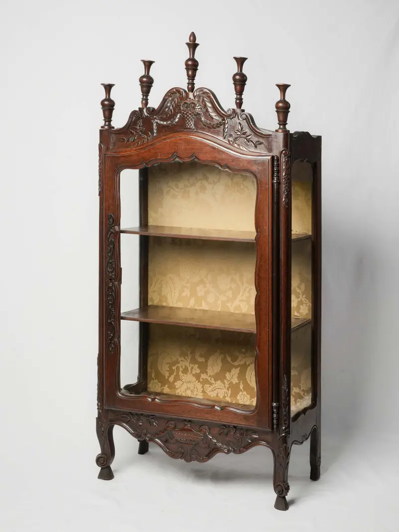 19Th-Century Provençal Walnut Verriau (Glass-Front Cabinet) – 53.5 Inches Tall 1