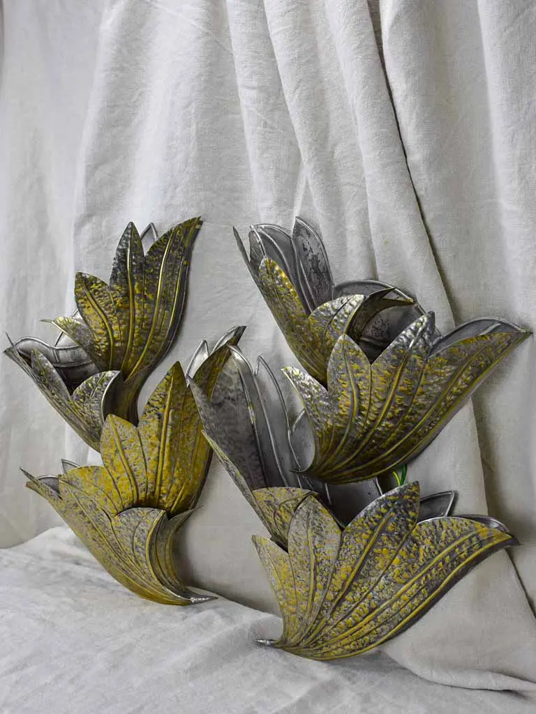 Henri Fernandez–Style Wall Sconces – Pair Of 1970S Brass & Glass Appliques 1