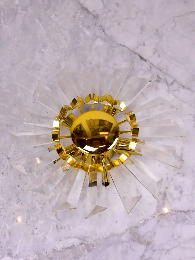 Mid-Century Sunburst Wall Sconce – Gilded Metal & Frosted Glass 1