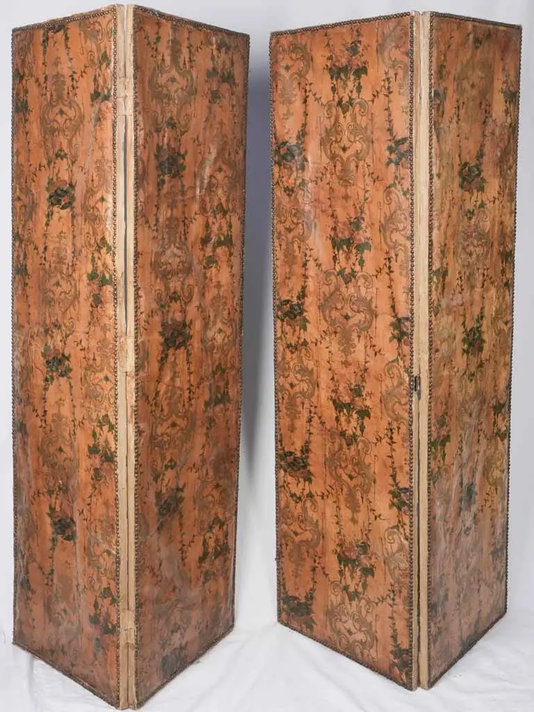 Regency-Style English Bi-Fold Screens With Hand-Painted Chinoiserie Panels 1