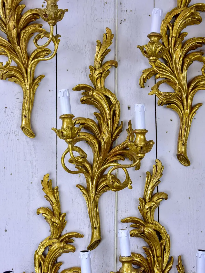 Set Of Five Ornate Giltwood Wall Sconces 1