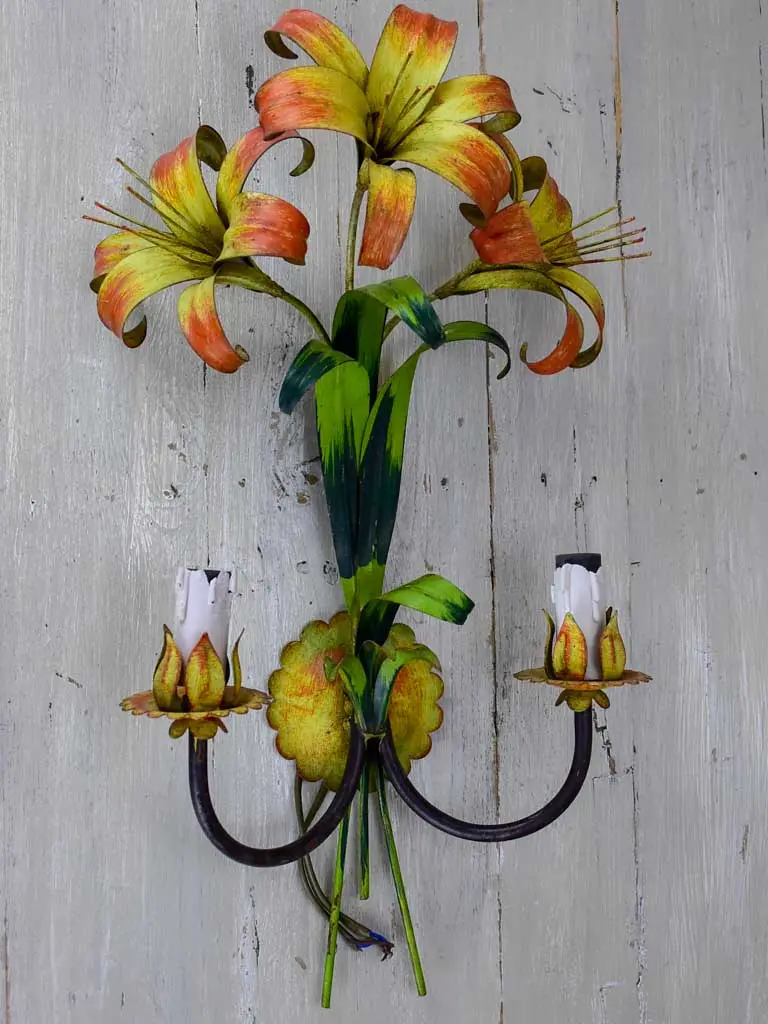 Set Of Three Mid-Century Lily-Shaped Wall Appliqués – Decorative Metal Accents 1