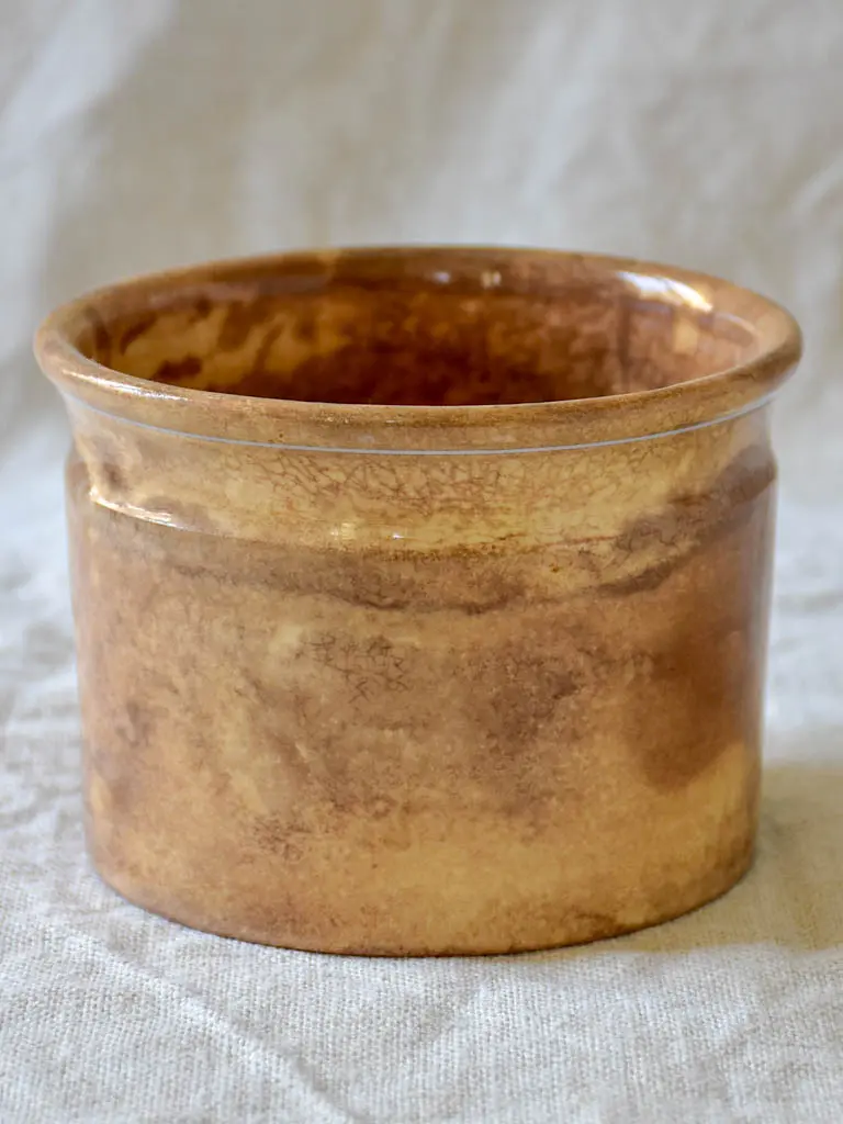 Small Opaque Sarreguemines Pot – De Sarreguemines Stoneware, Matte Cream Finish 1