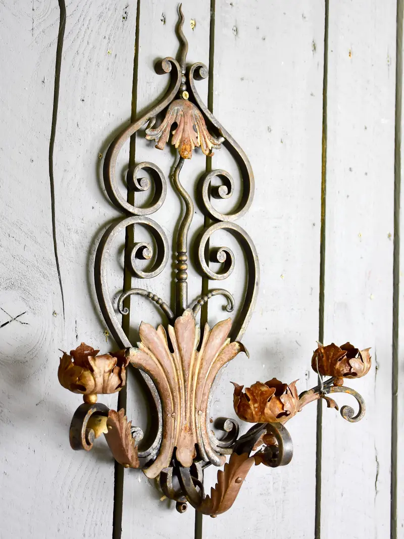 Vintage French Wall Sconce – Brass And Etched Glass, Single-Arm Design 1